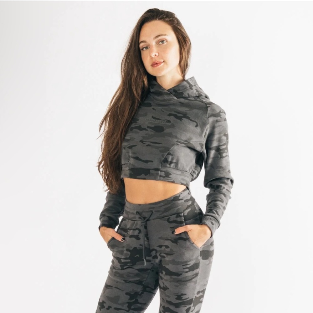 Alphalete Identity Pro Crop Hoodie